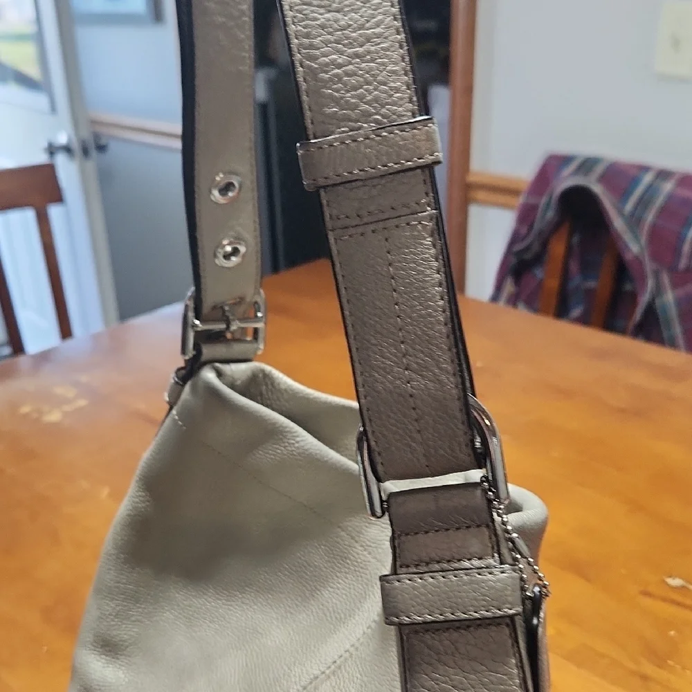 Coach Champagne Gold Pebbled leather  Hobo Bag, Vintage